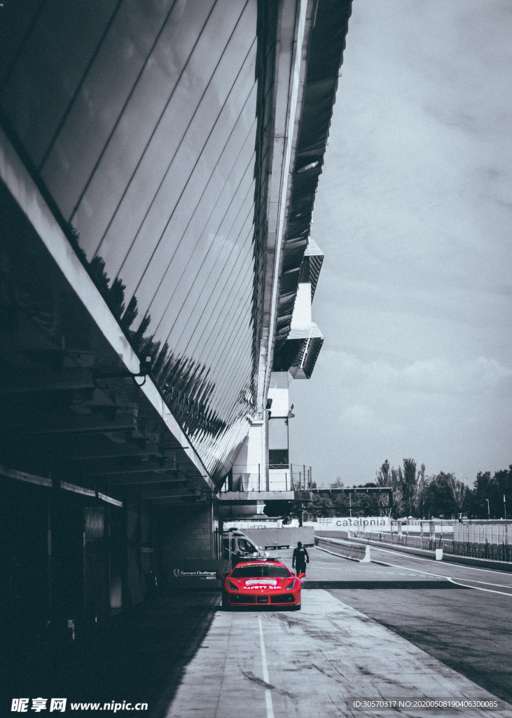车