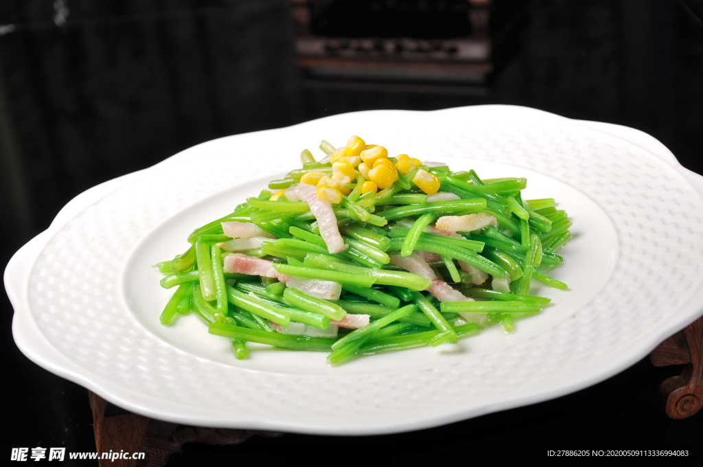 咸肉蒿子秆