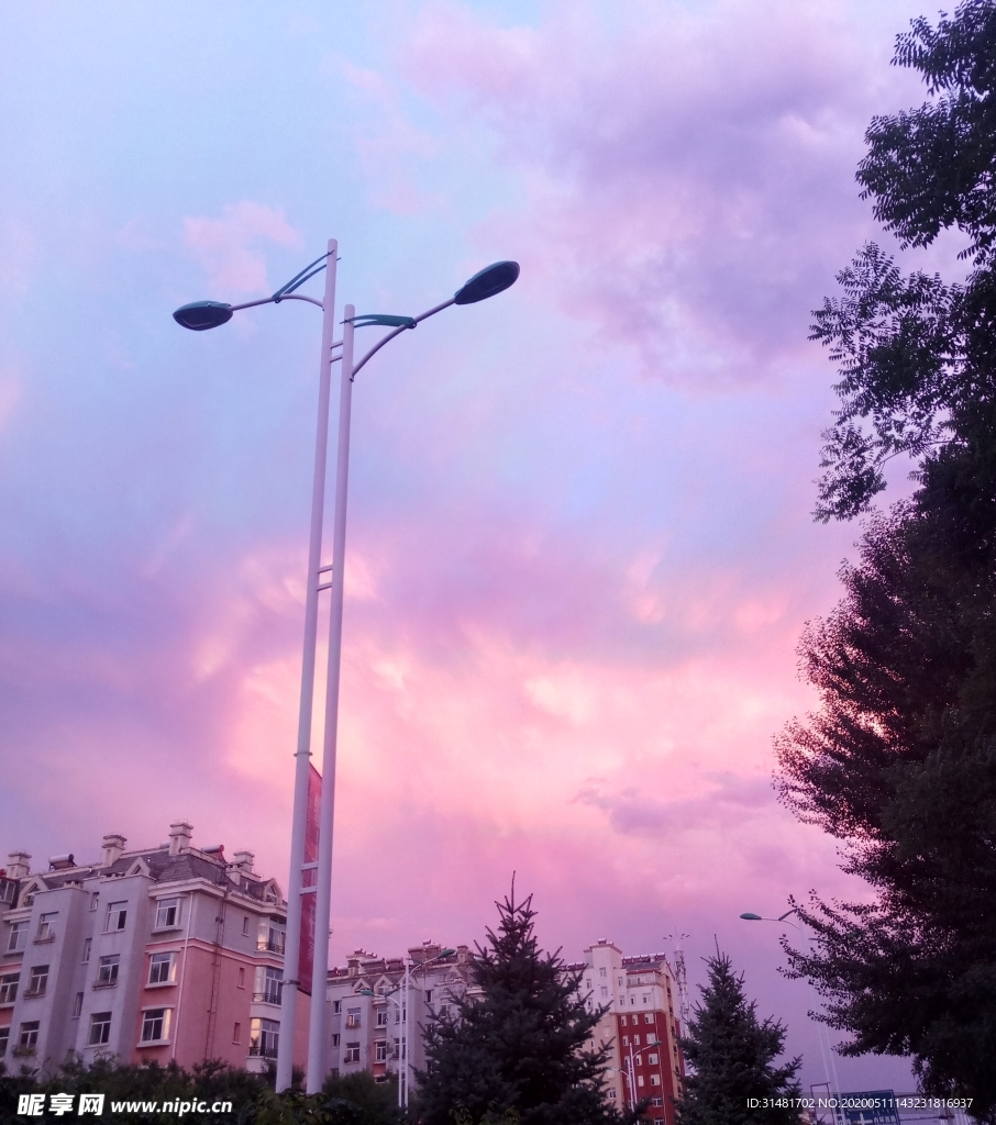 晚霞