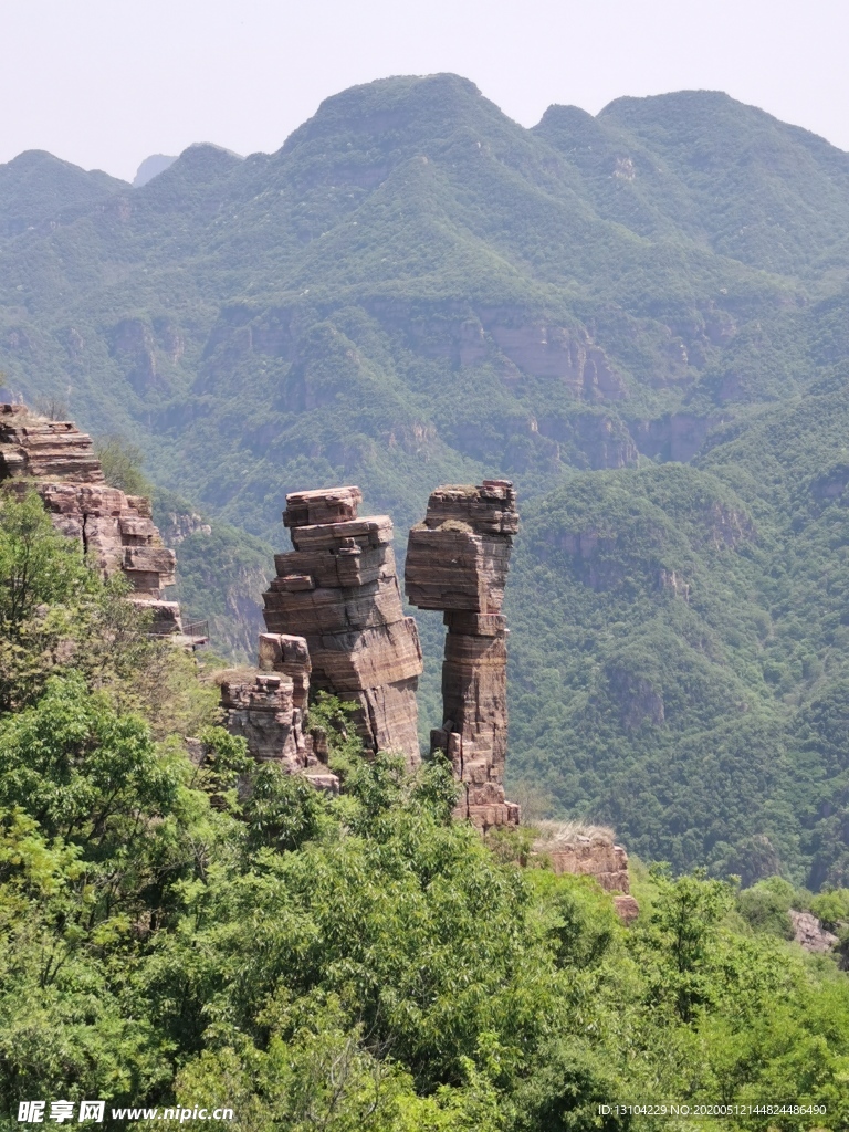 洛阳新安县黛眉山景区天使之吻