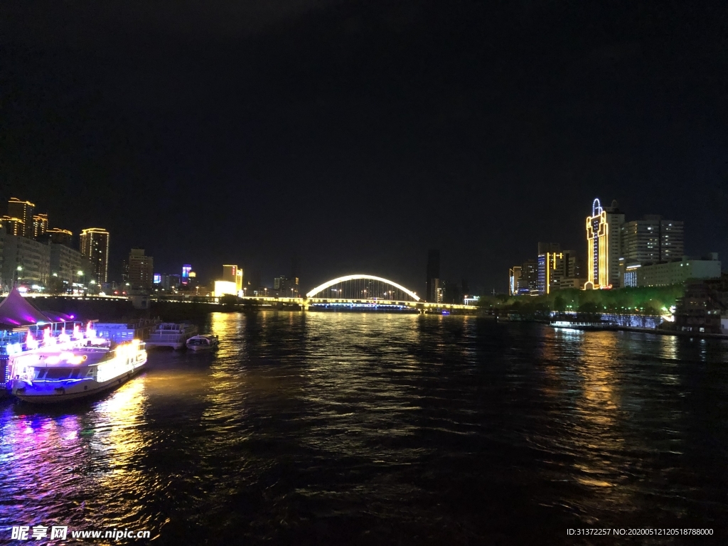 黄河夜景