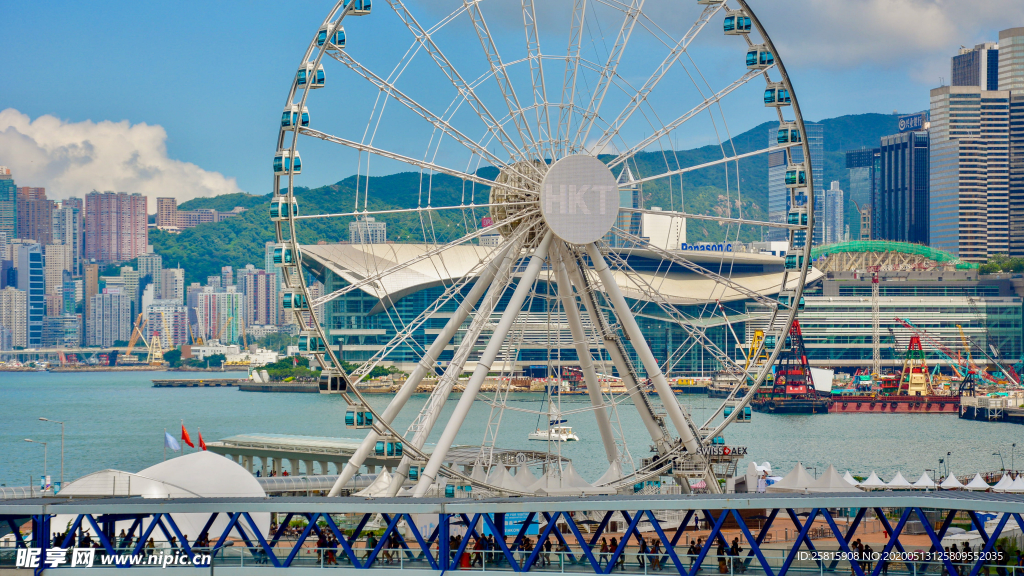 摩天轮天空眼图片