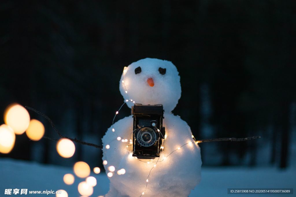 雪人图片