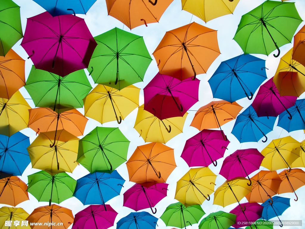 雨伞走廊图片