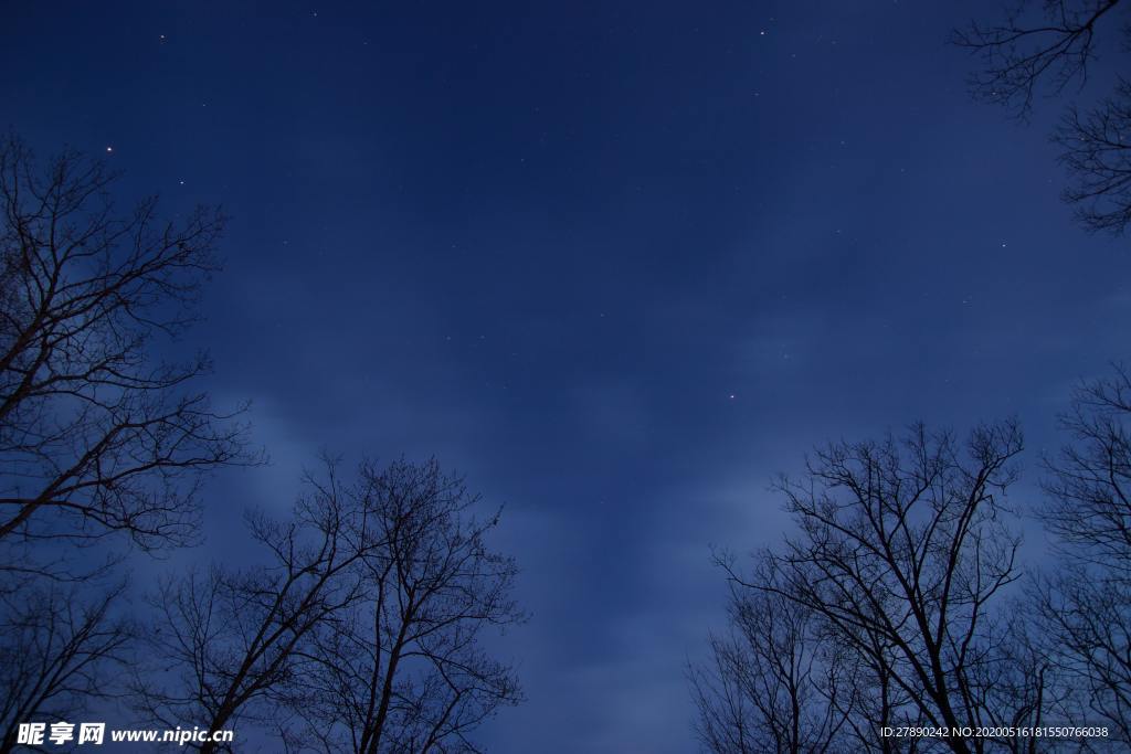 夜空