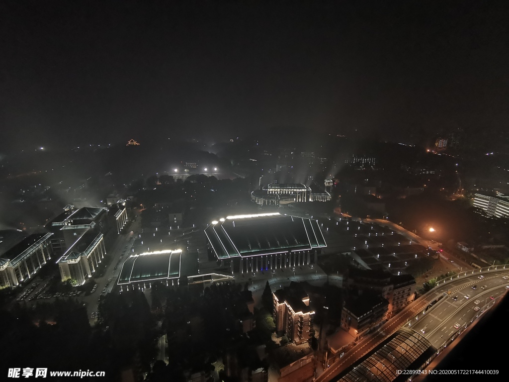 武汉大学夜景俯瞰