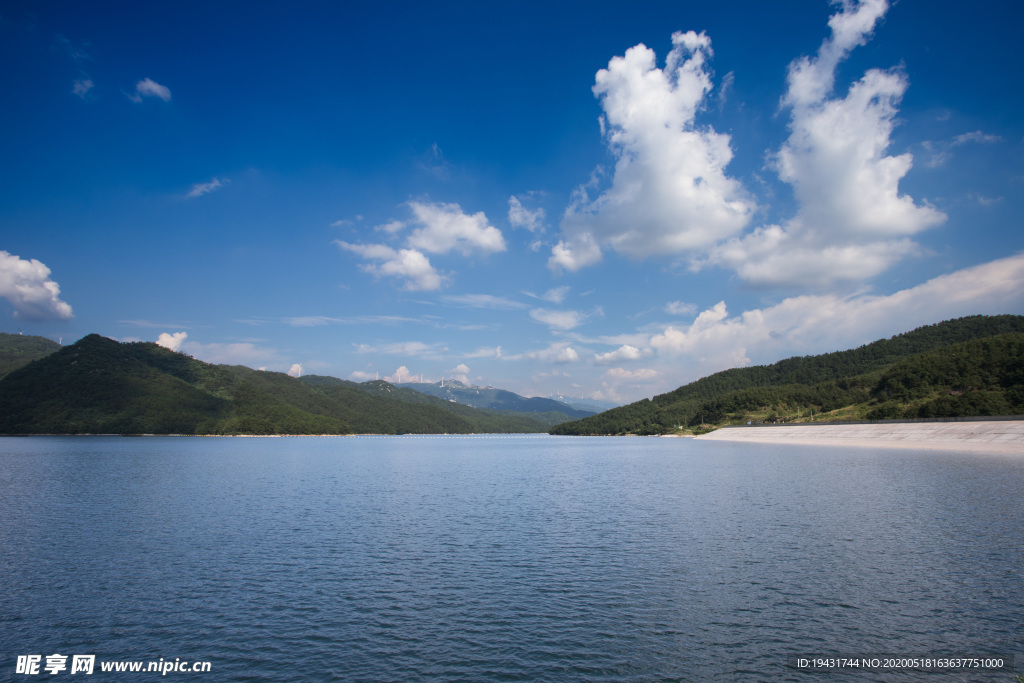 水库风景