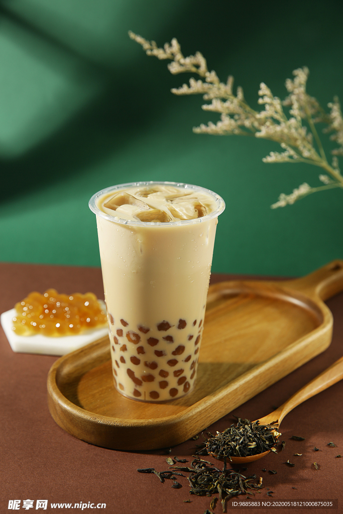 泷珠奶茶