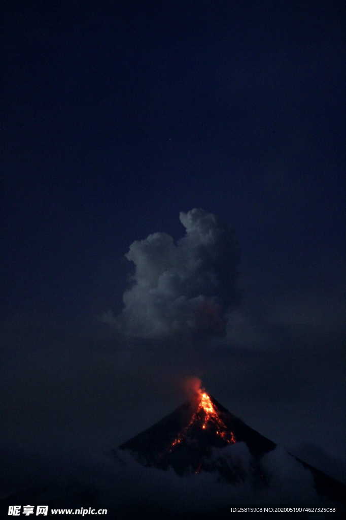 火山熔岩熔浆图片