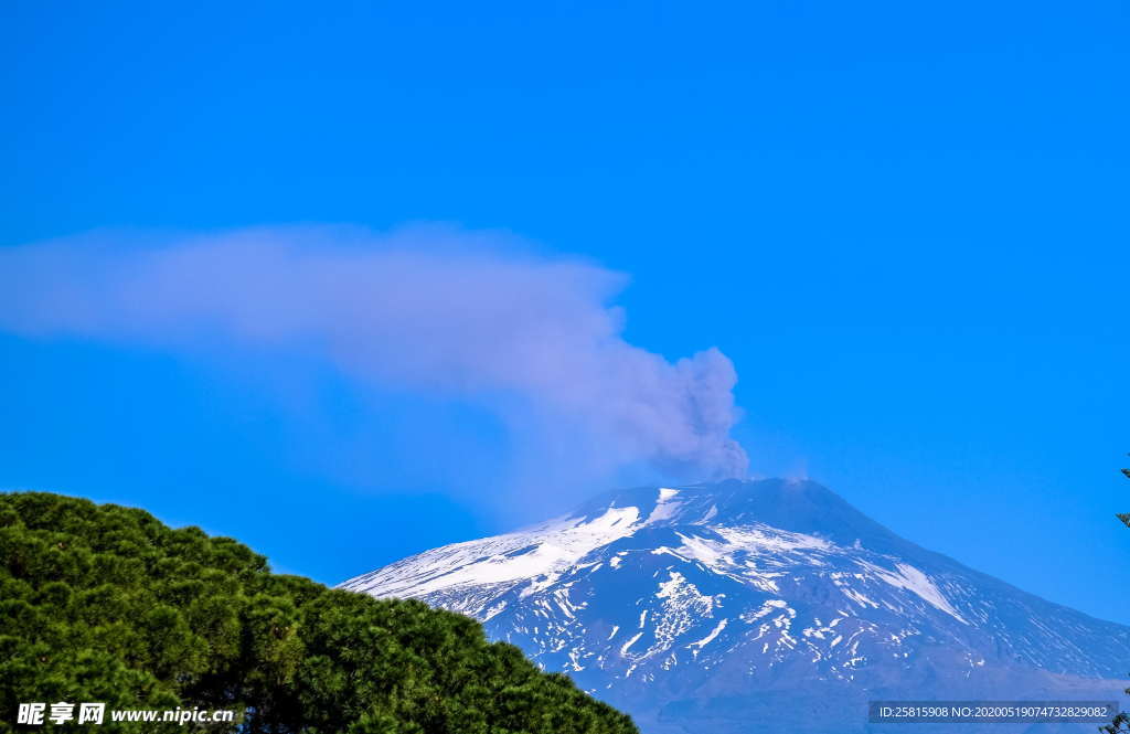 火山熔岩熔浆图片