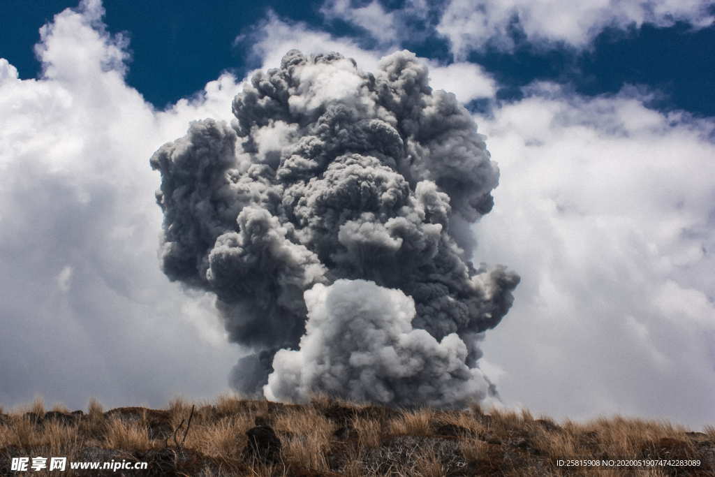 火山熔岩熔浆图片