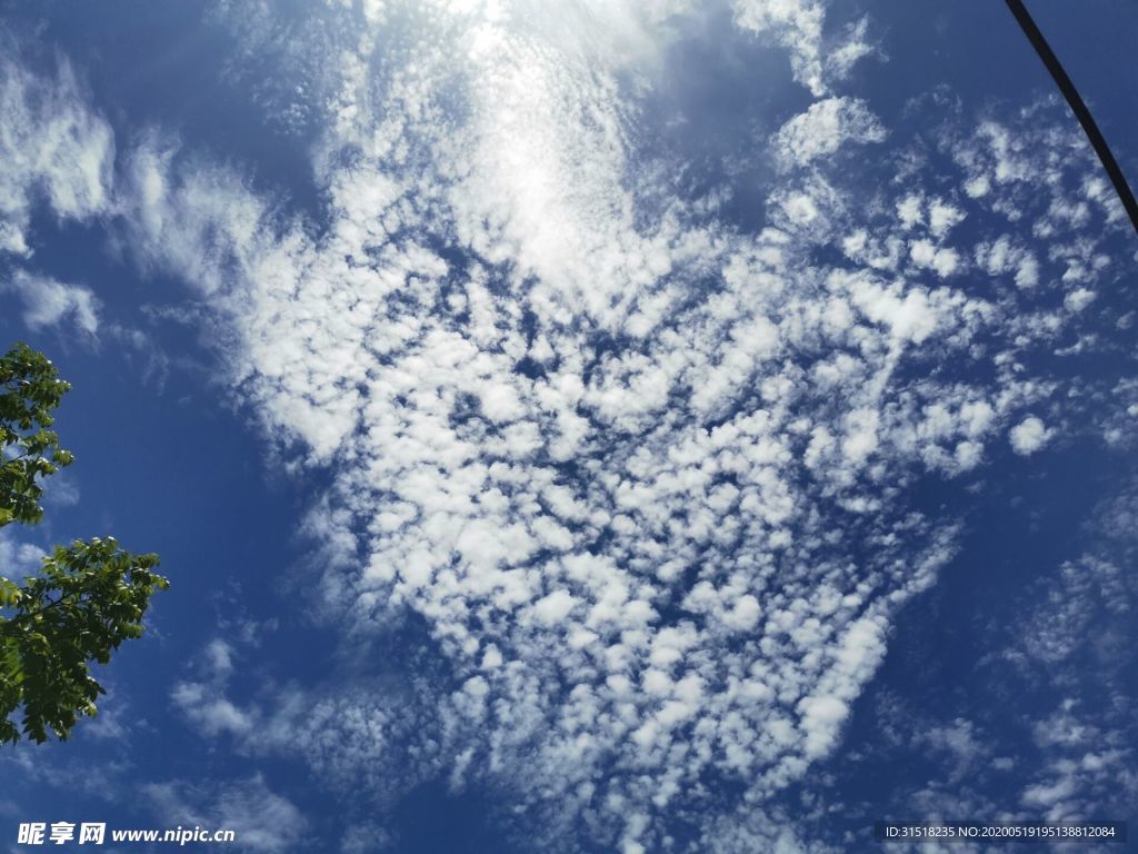天空