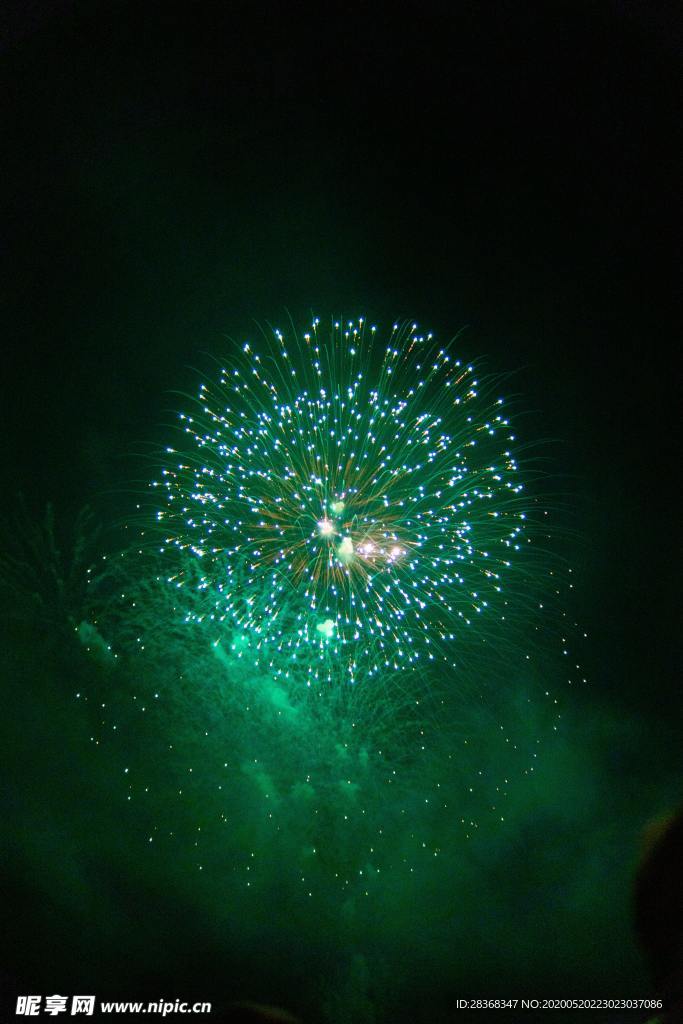烟花
