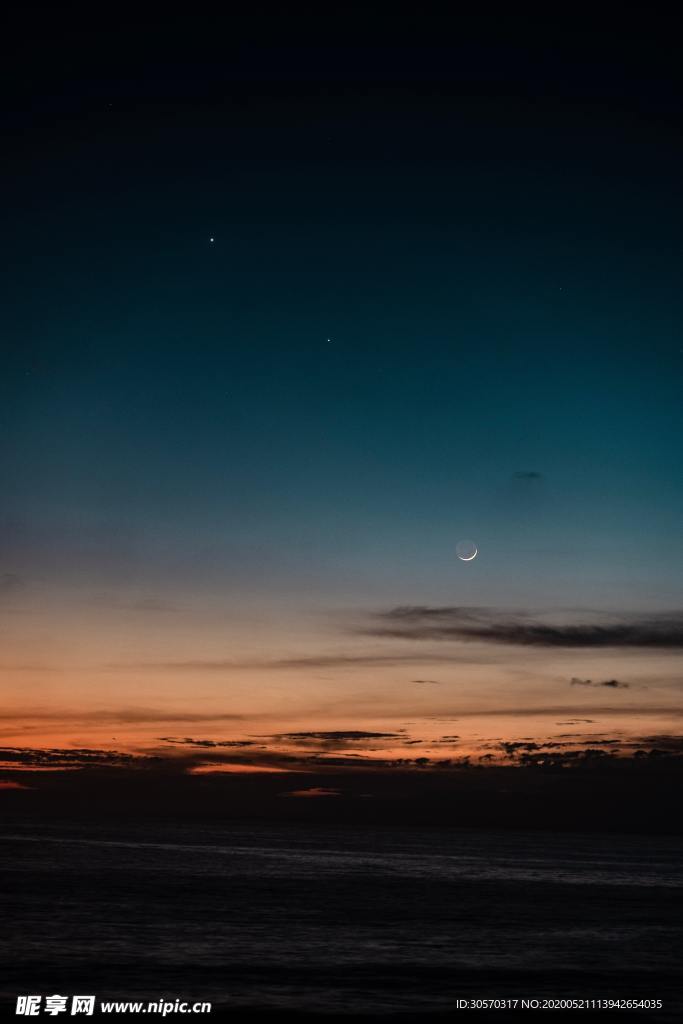 天空