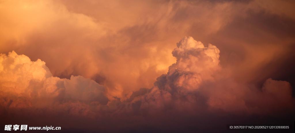 天空