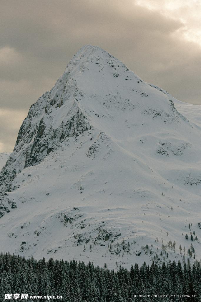 雪山