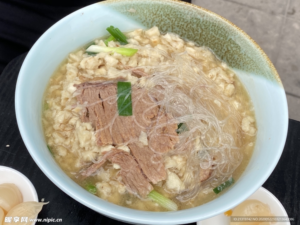 羊肉泡馍