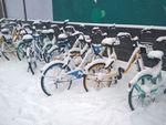 大雪中共享单车