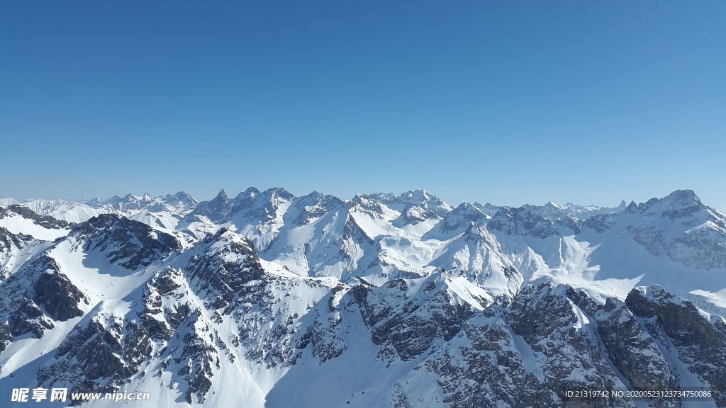 雪山山脉