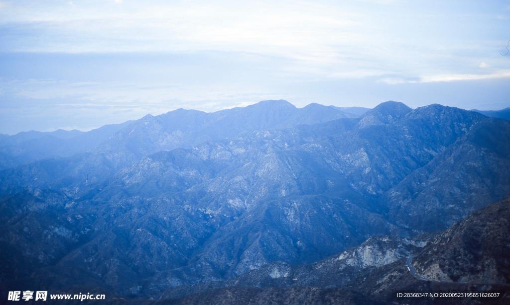 山峰