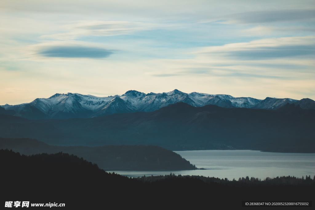 山峰