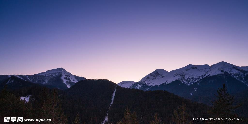 山峰