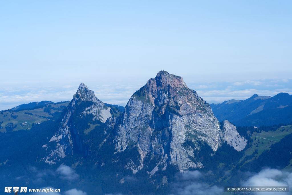 山峰