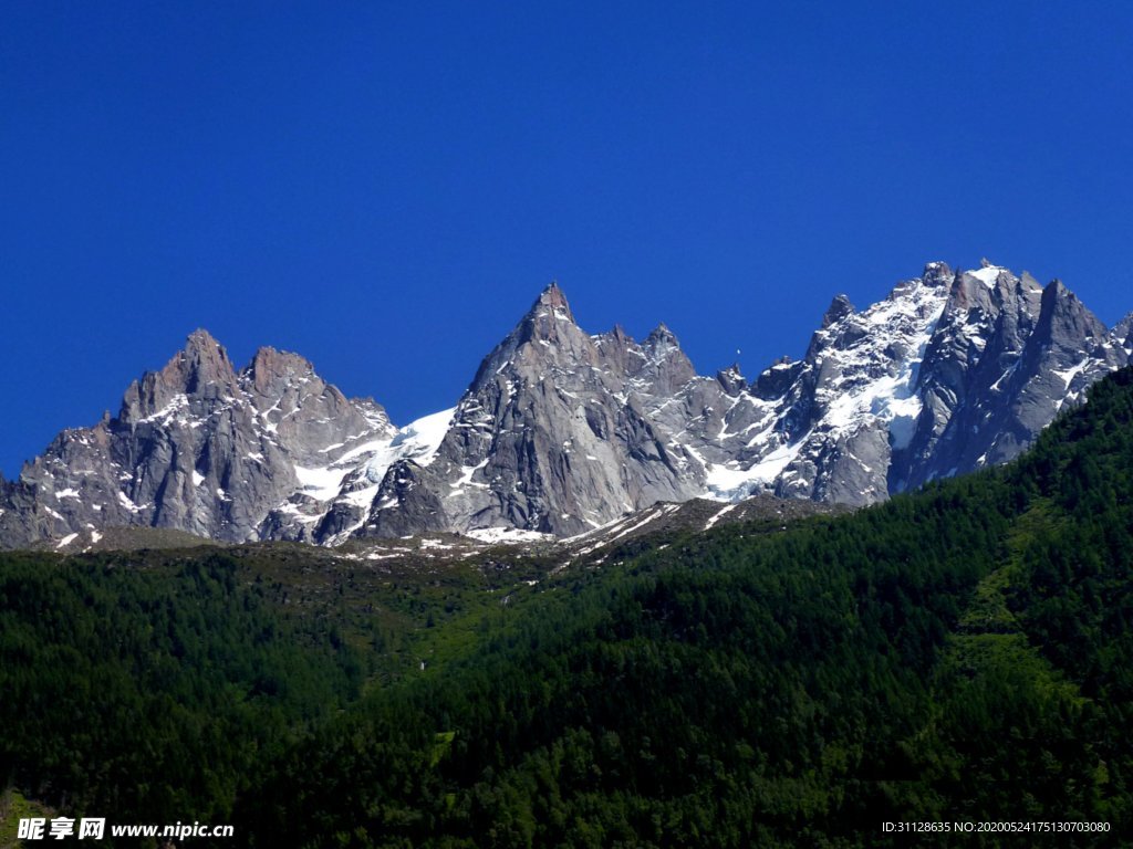 雪山