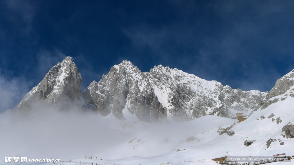 玉龙雪山