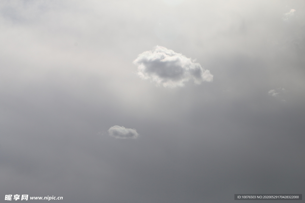 天空
