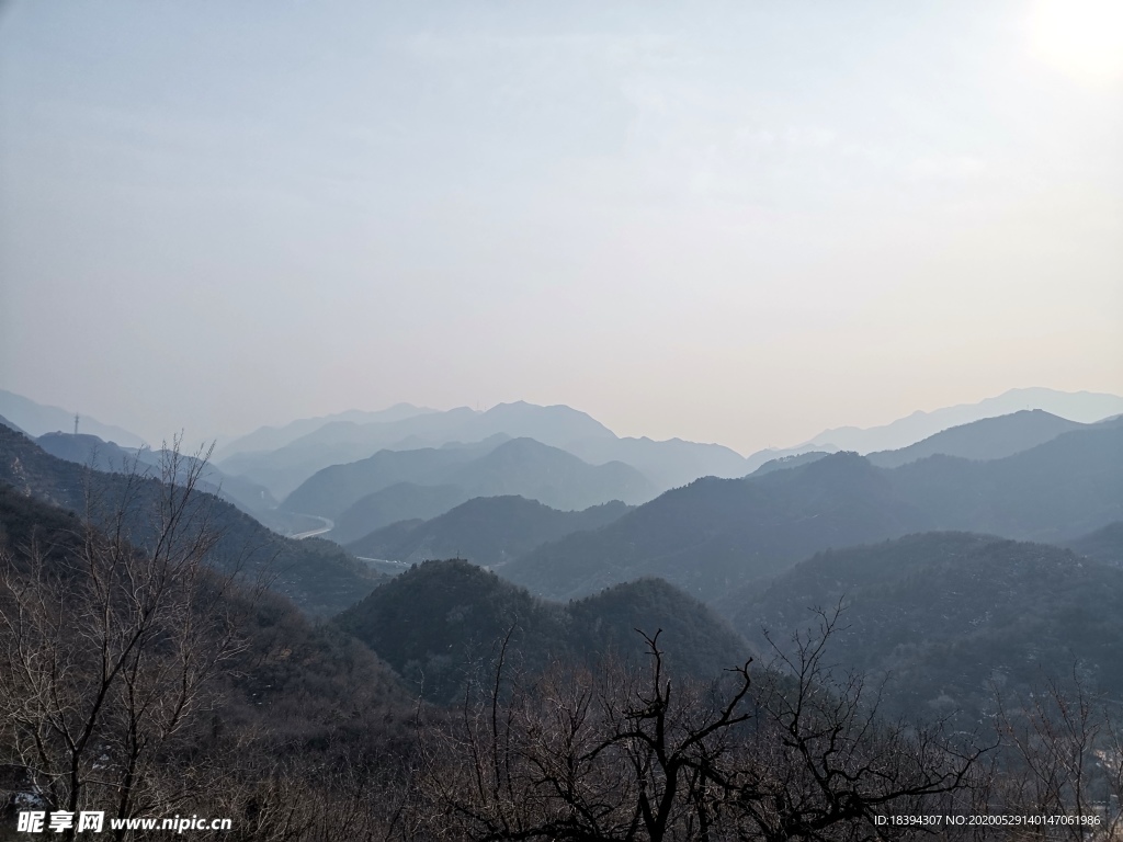 山的风景照