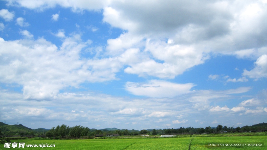 天空