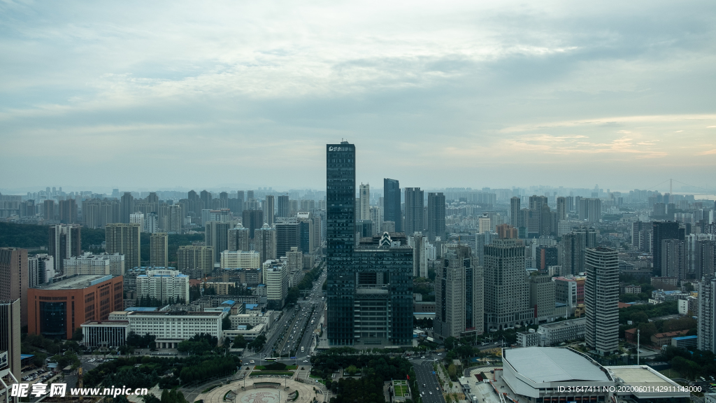 洪山广场全景