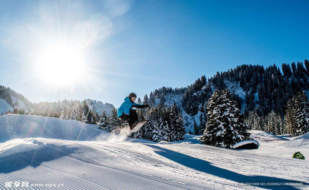 滑雪运动滑雪板图片