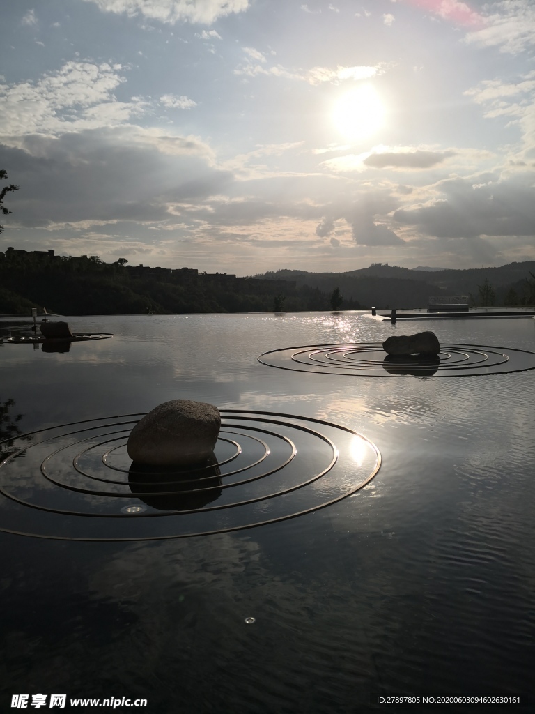 禅意新中水景