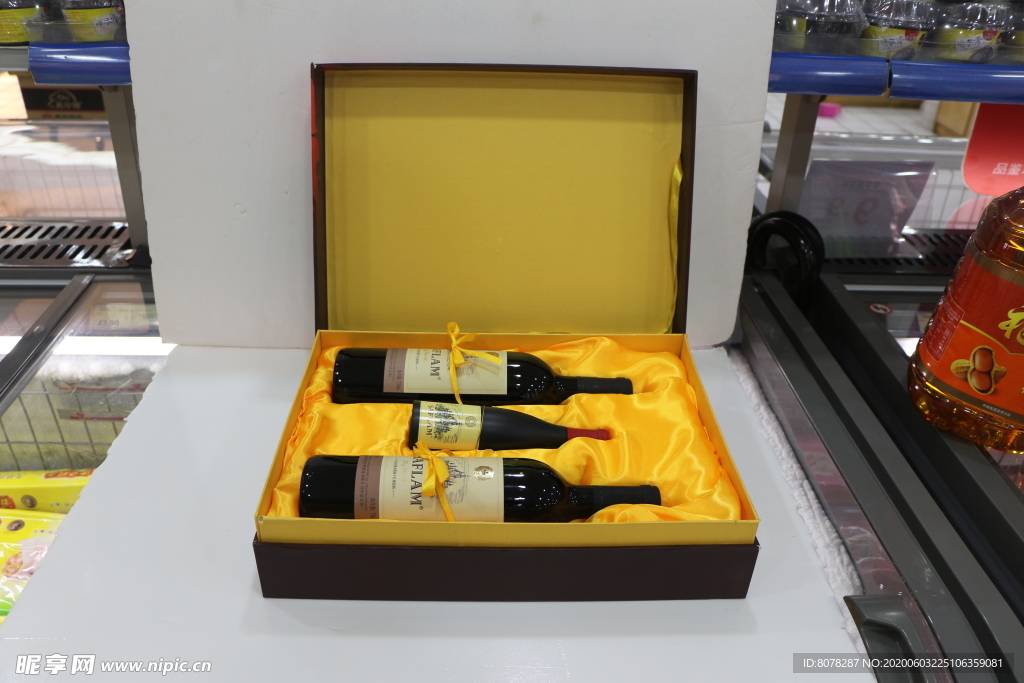 盒装葡萄酒