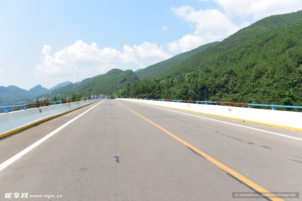 道路汽车素材