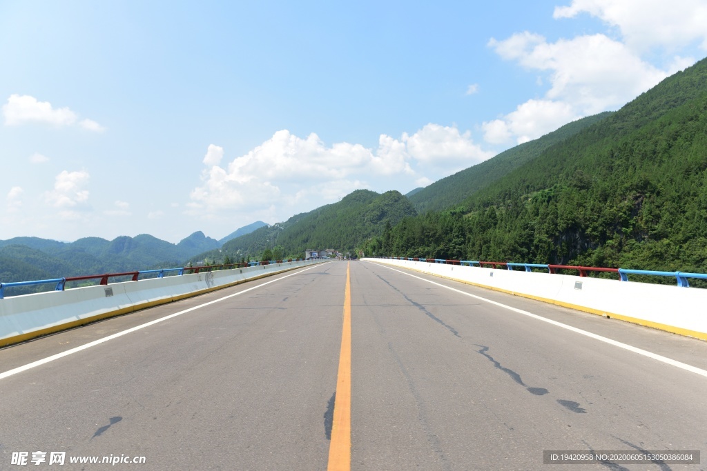 道路汽车素材