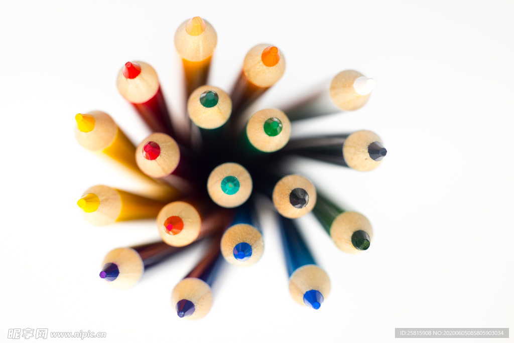 铅笔彩色铅笔画笔图片