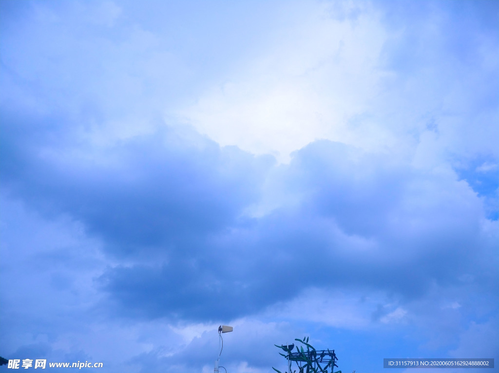 天空