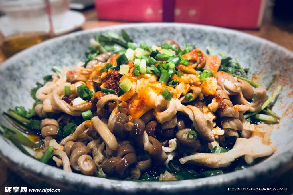 美食