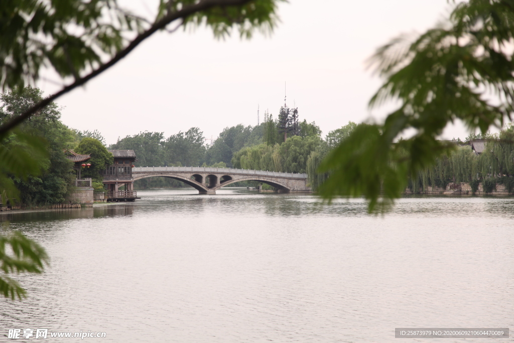 台儿庄古城京杭运河拱桥