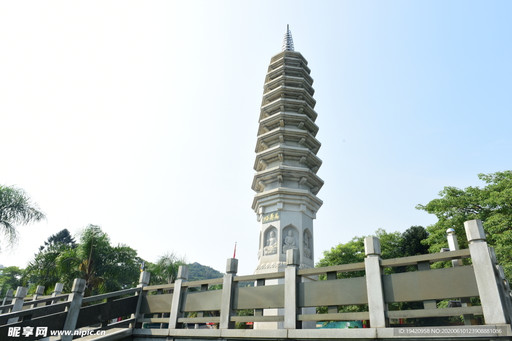 福建省厦门市南普陀寺万寿塔