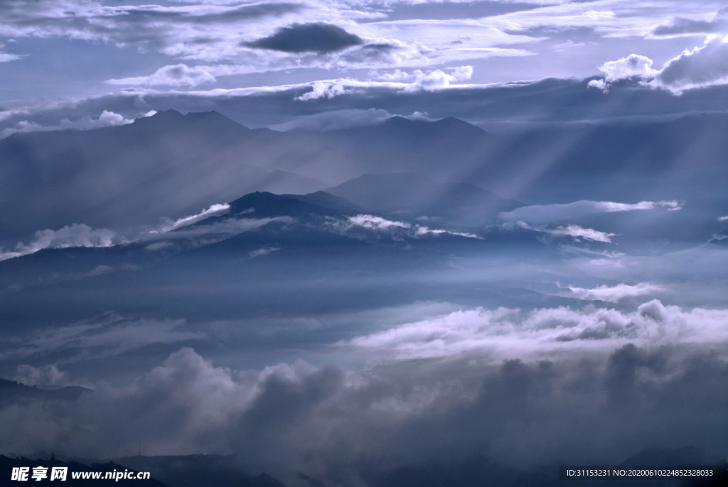 天空
