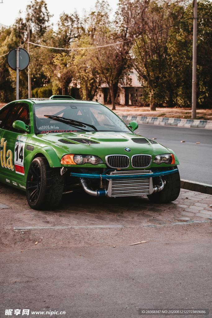 跑车