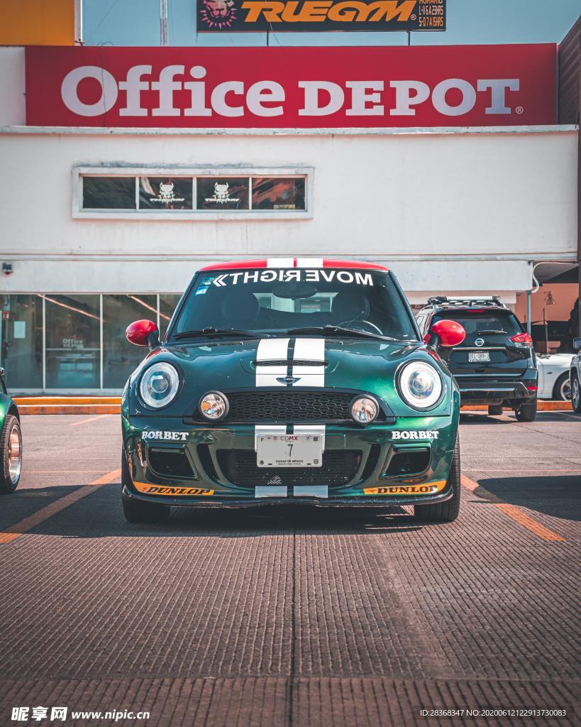 跑车