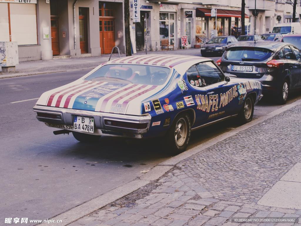 跑车