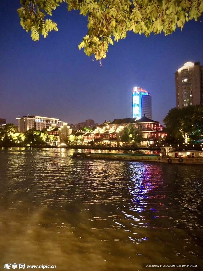 京杭大运河夜景