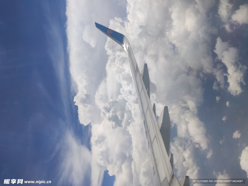 飞机上的云 云 天空 自然 风