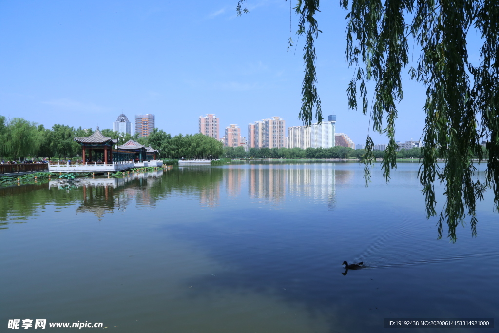 湖水风景
